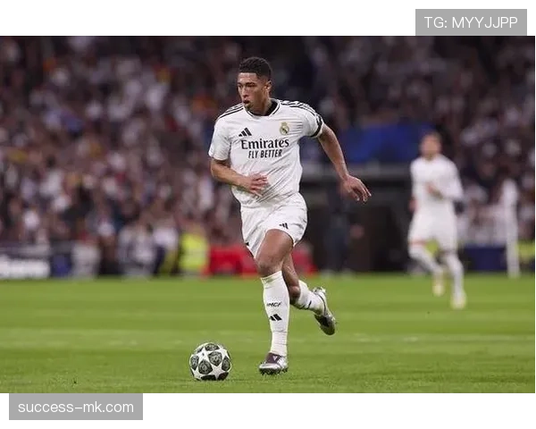 贝林厄姆单赛季进球能力解析：前插威胁是否达历史级中场水准