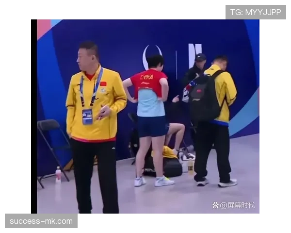 马琳场下画风也太反差了吧,谁想到国乒幕后还有这么一出戏 马琳场下画风也太反差了吧,谁想到国乒幕后还有这么一出戏